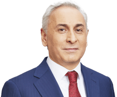 Лоиков Сирожиддин Ахмадбекович<!-- Лоиков Сирожиддин Ахмадбекович -->