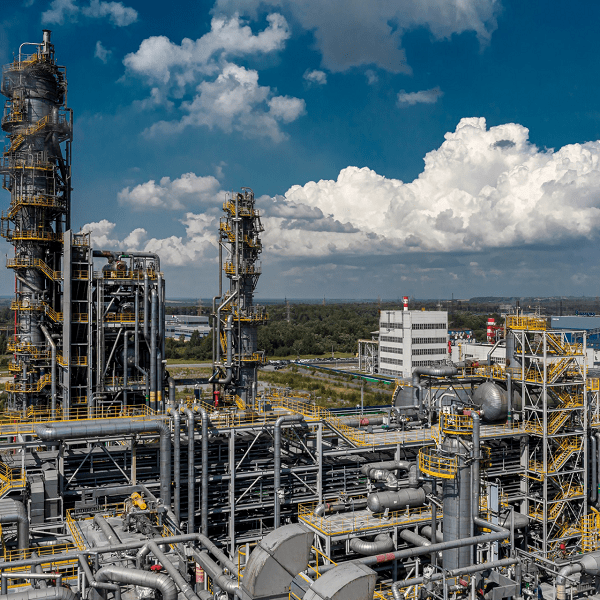 Риск включения выбросов парниковых газов области охвата 2 в углеродное регулирование в Европейском союзе и других юрисдикциях.